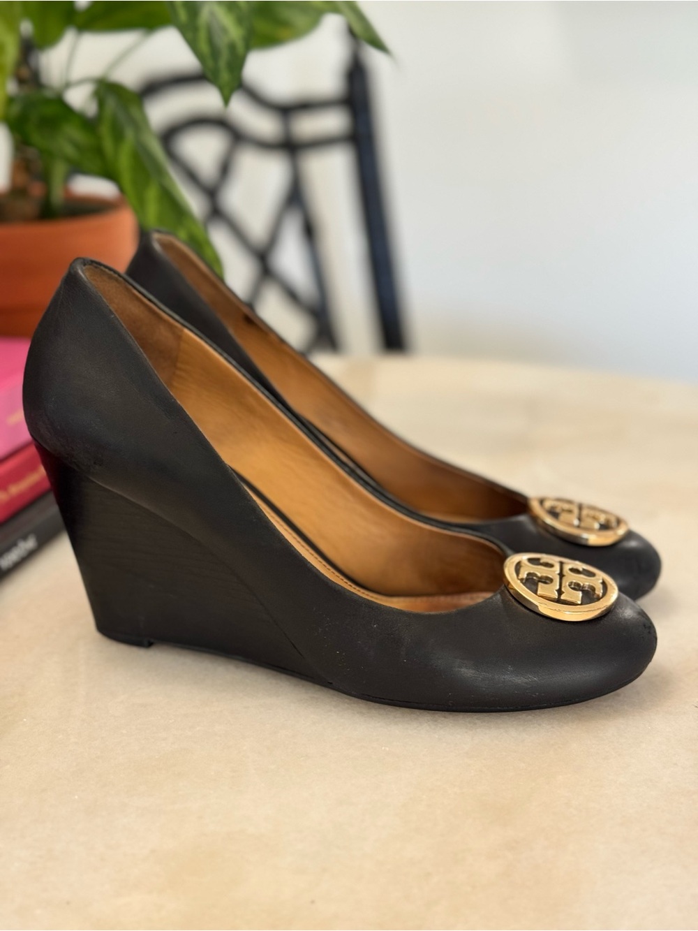 Tory Burch Chelsea Black Leather Wedge Pumps